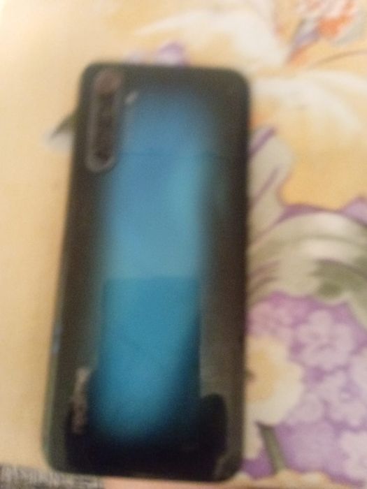 Realmi i9s 8/128