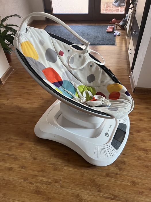 Leagan 4moms, alb, cablu alimentare si braț jucarie