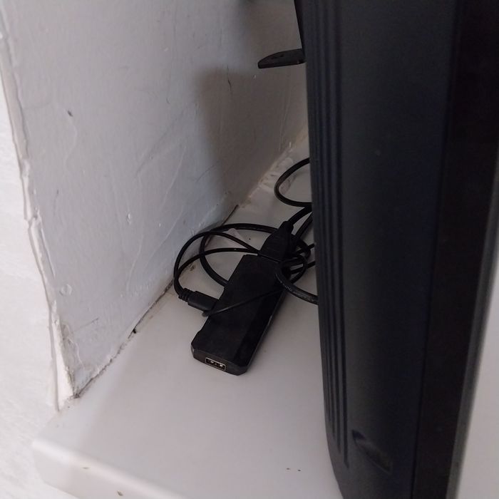 Продам телевизор с флешкой