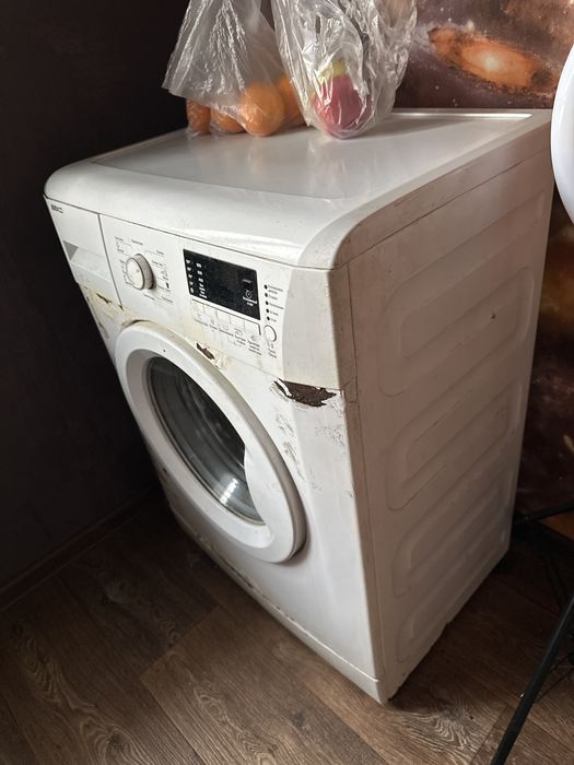 Продам стиральную машину