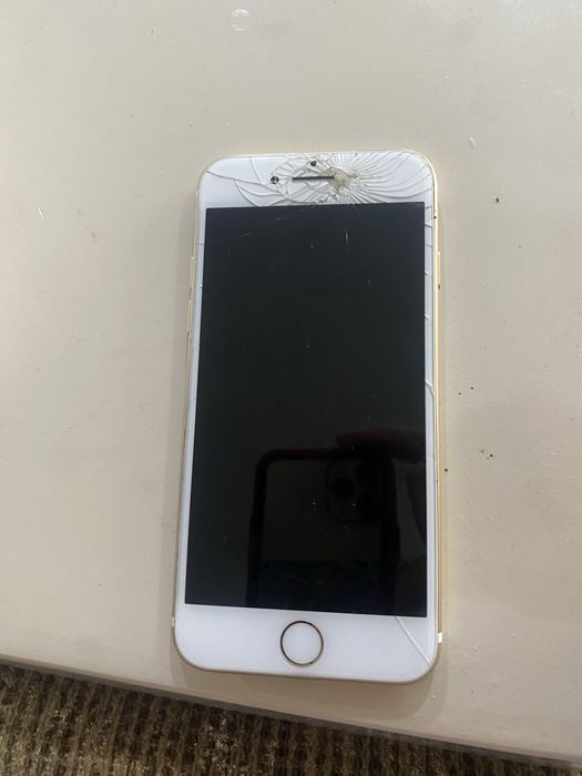 Продам Iphone 7 , gold , 128gb