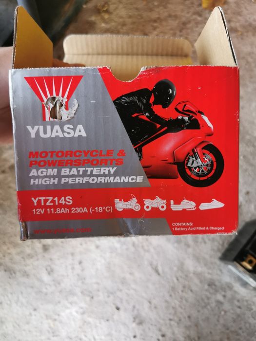 Мото акумулатор YUASA 12V
