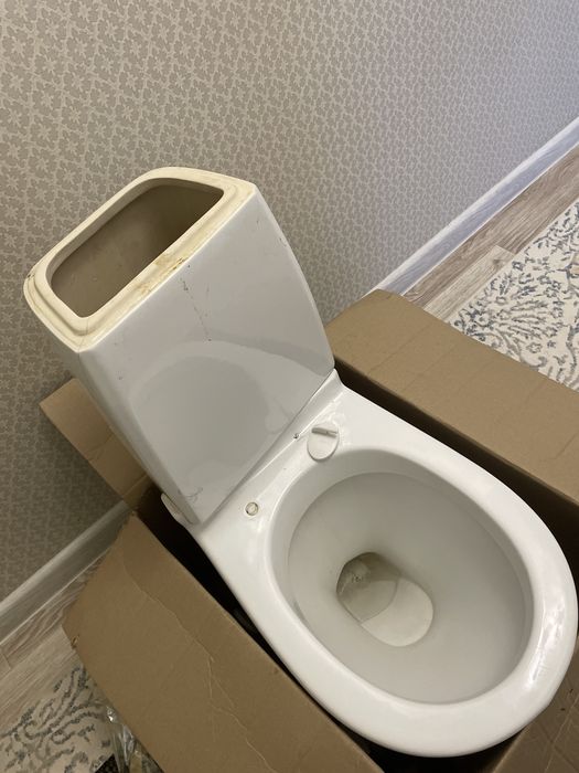 Унитаз сатылады !
