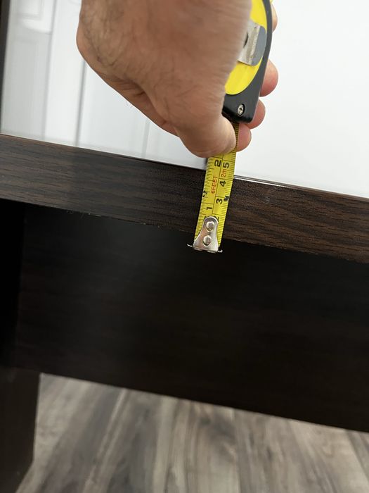 Vand birou culoarea wenge