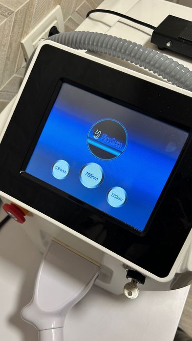 Laser îndepărtare tatuaje/pete și carbon peel