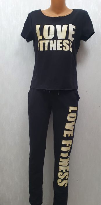 Set sport tricou pantaloni negri NOU, cu eticheta