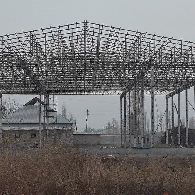 Том навес стадион иссикхона