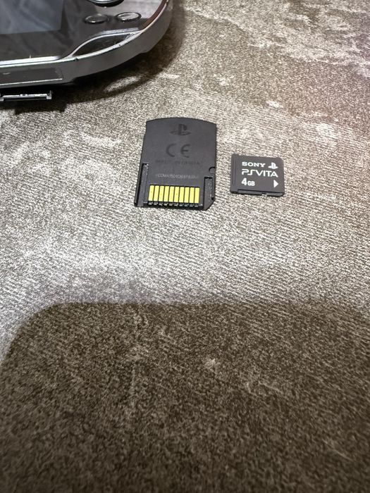 Vand Consola Portabila PS Vita oled