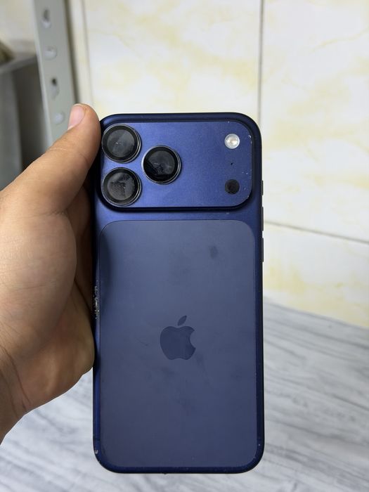 Iphoni 17 pro max