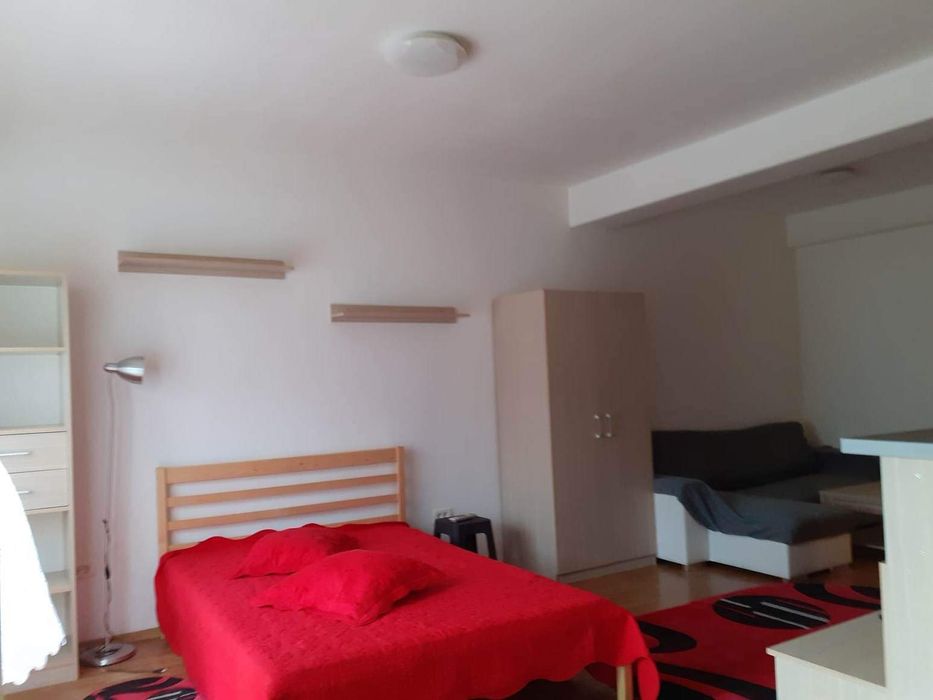 Garsoniera de inchiriat