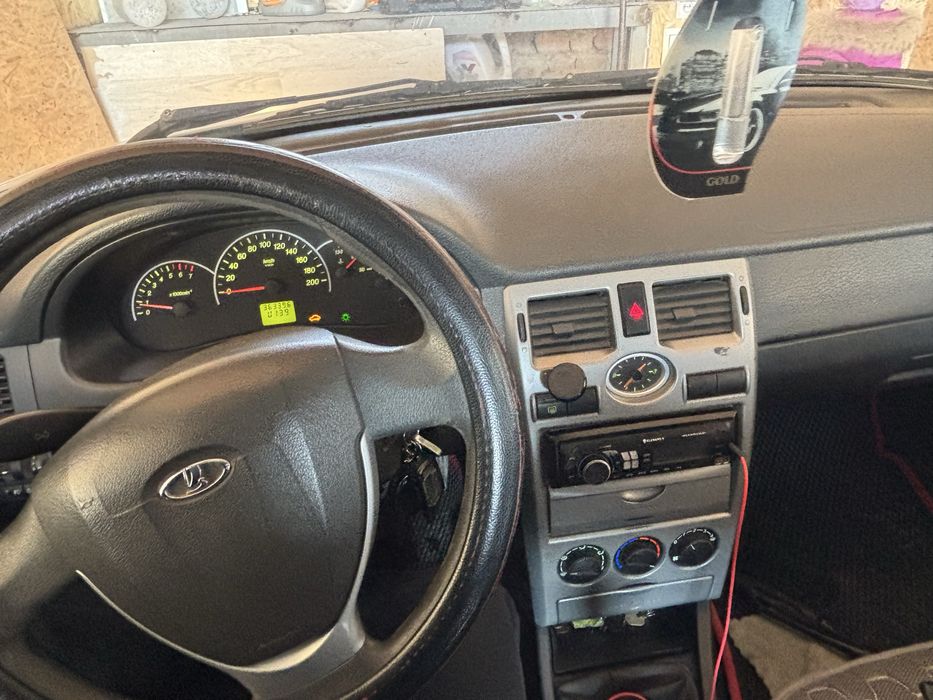 Лада приора. Живая