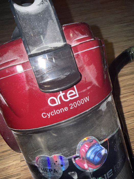 Продам пылесос б/у Самсунг, Artel