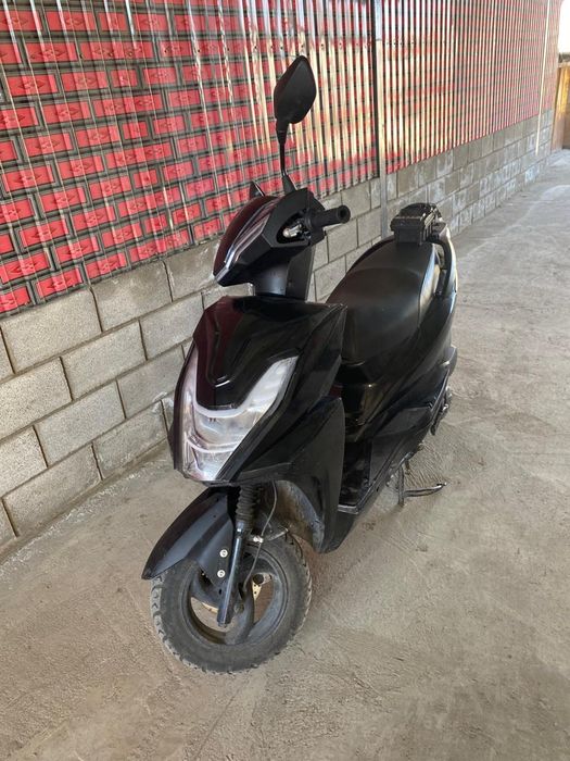 На продажу мопед м 11 с кубом 175