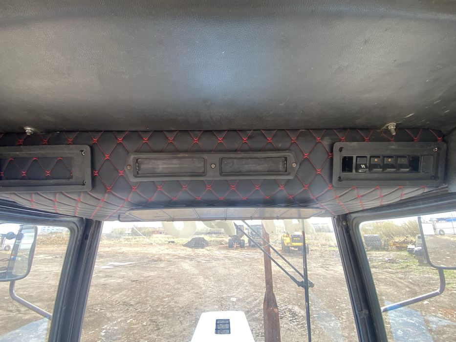 Продам трактор 80