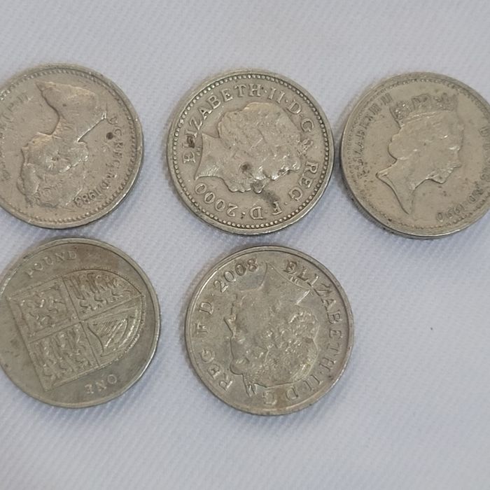 Монети Английски паунди