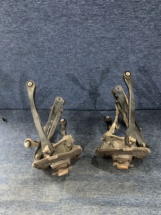 BMW Seria 5 G30 G31 XDrive Fuzeta brat brate amortizor planetara spate