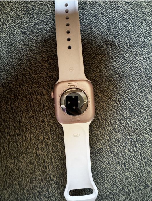 Vând Apple watch seria 10 42mm rozegold