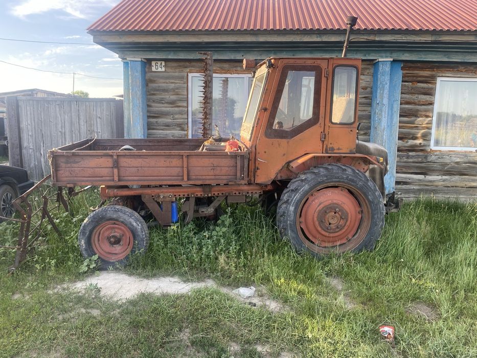 Продам траткор т-16
