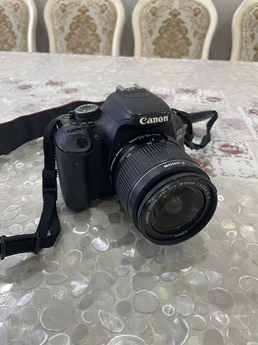 Продается фотоаппарат Canon EOS 600D