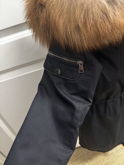 Parka impermeabila cu gluga si blana
