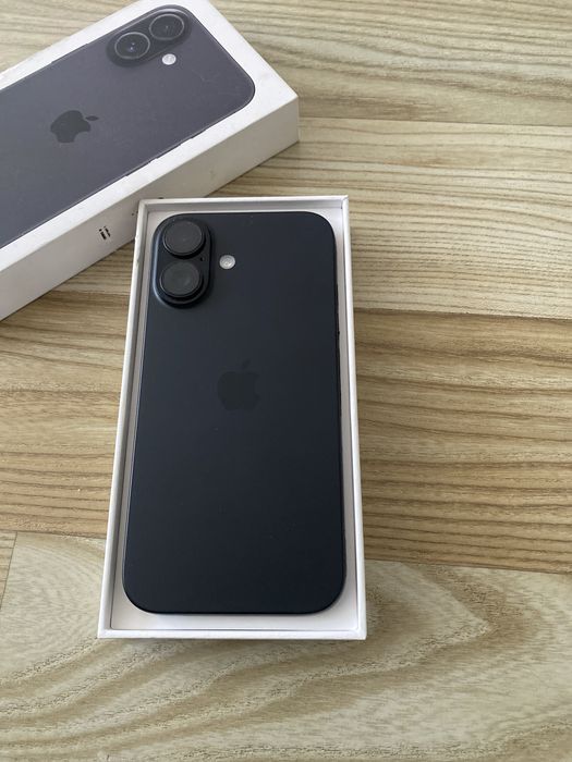 iPhone 16 , Accept Schimburi