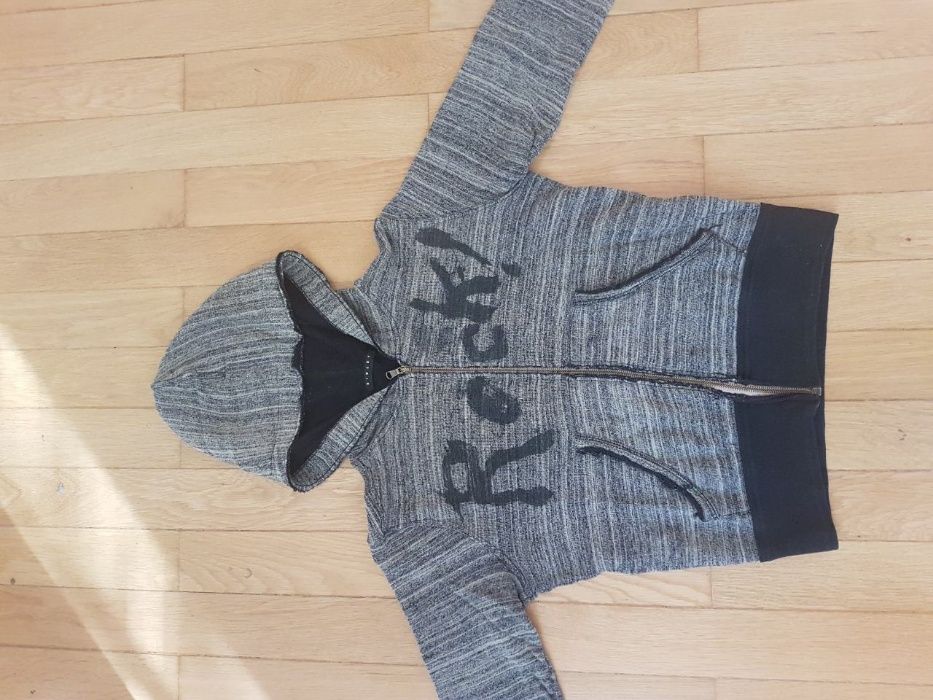 Страхотни детски блузки DKNY,OKAIDI,GAS и суитшърт SISLEY за 10г.момче
