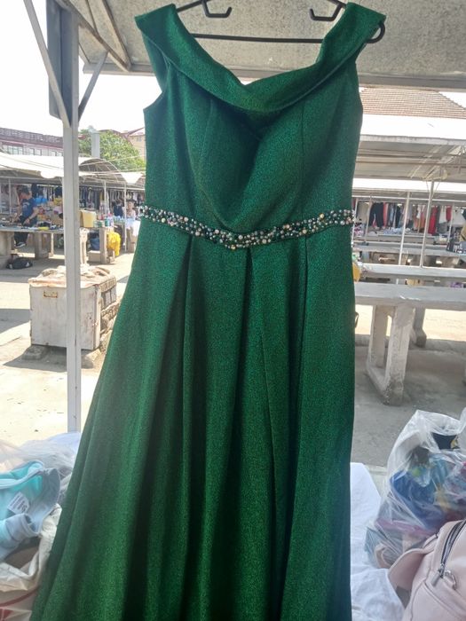 Rochie de seara de vânzare