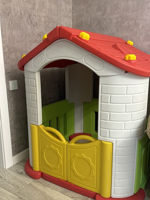 Детский домик .