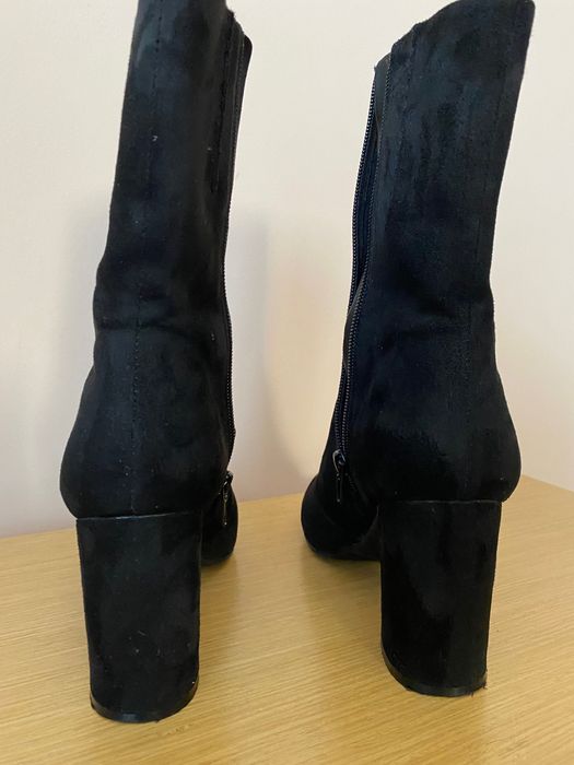 Боти “Graceland”