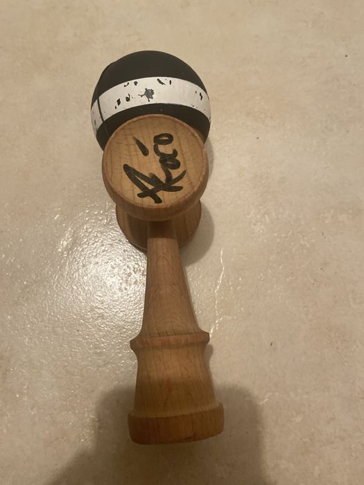 Kendama foarte legendară