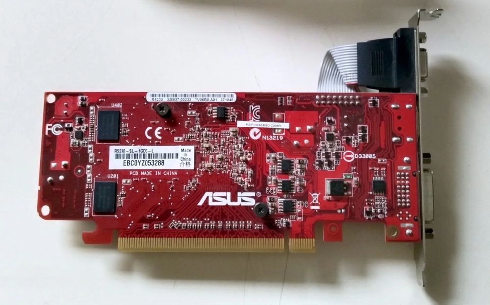 Asus R5230-SL-1GD3-L / 1 GB DDR3