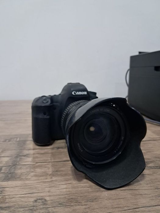 PHOTO 6 D aparat sotiladi !