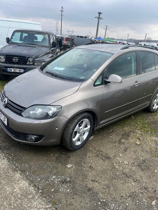 Masina de vanzare cu cutie automata