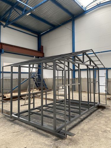 Сварочные работы любой сложности, металлоконструкция , ангар , забор