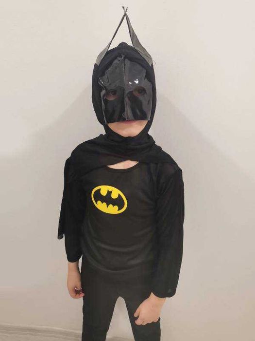 Детски костюм Батман за 3-4год,5-6год ,7-8год ,4 части,Размери С,М,Л