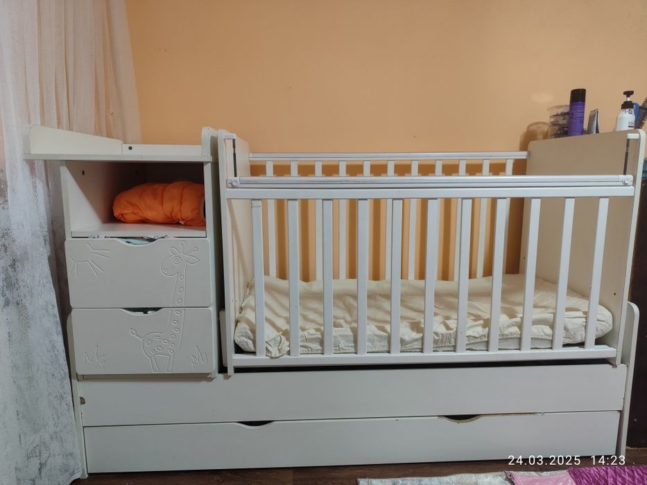 Продам детскую кроватку