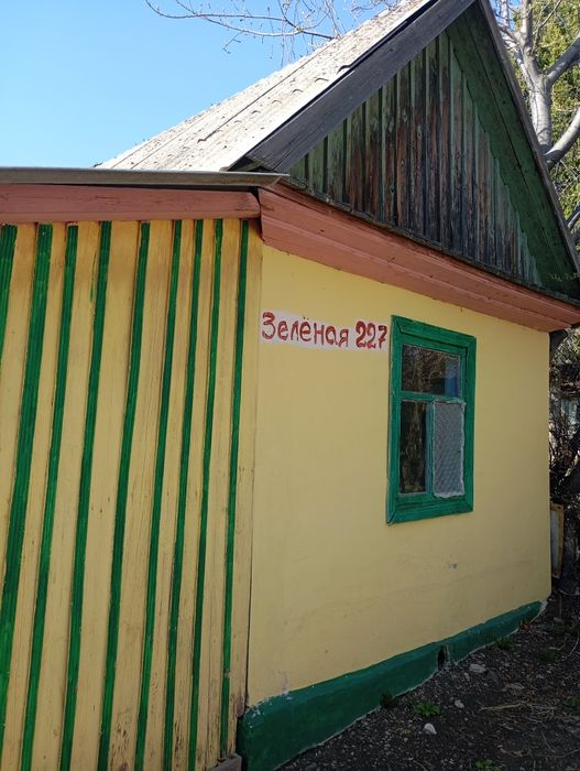 Продам  2 дачи в экологически чистом районе.. с Белоусовке