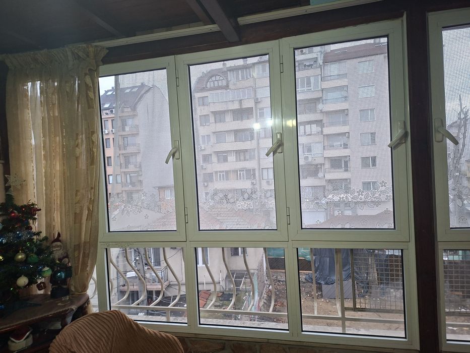 Алуминиеви дограма с единично стъкло