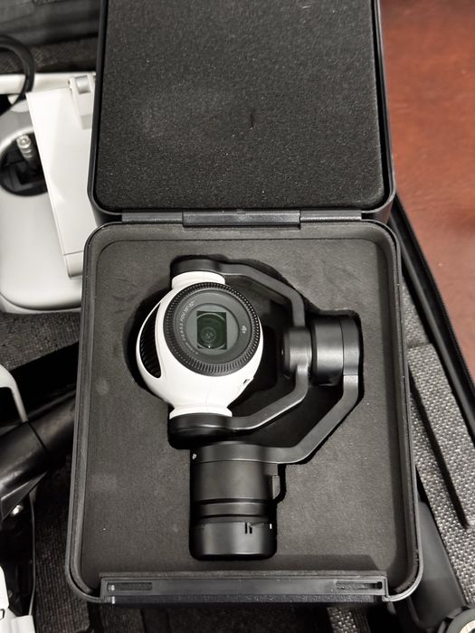 Drona profesională DJI INSPIRE 1+Zenmuse Z3,geantă transport,2 baterii