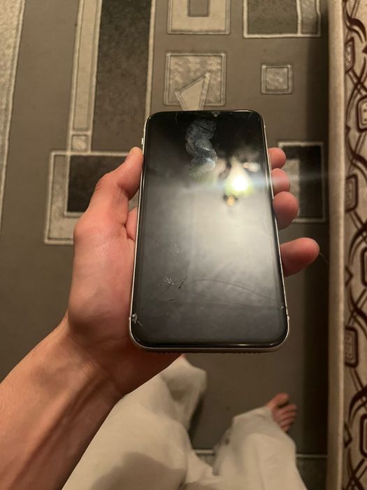 Iphone 11 акб 75% в среднем состоянии