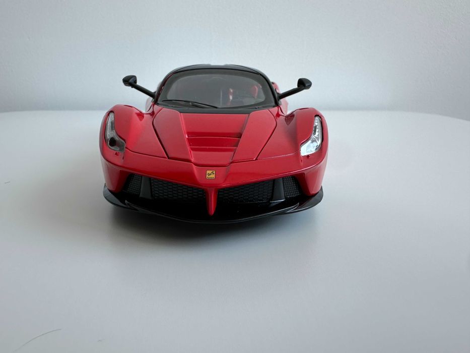 Macheta auto Ferrari LaFerrari 1/24