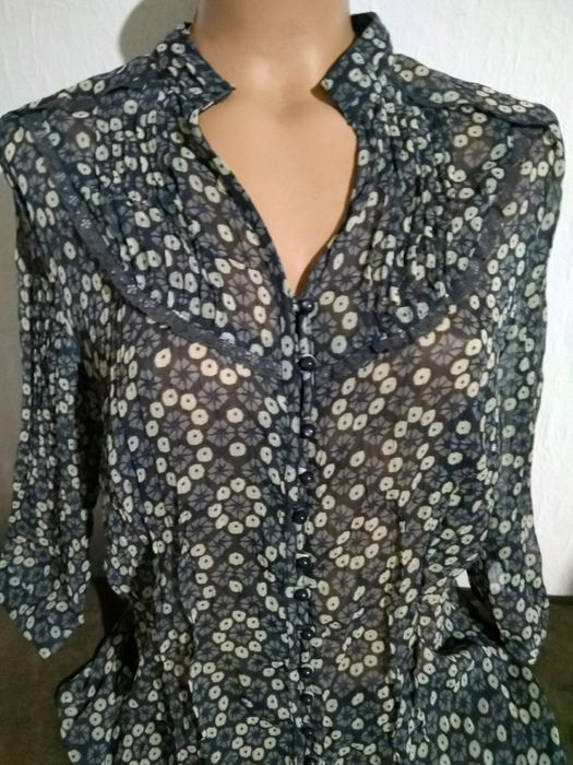 Елегантна дамска блуза