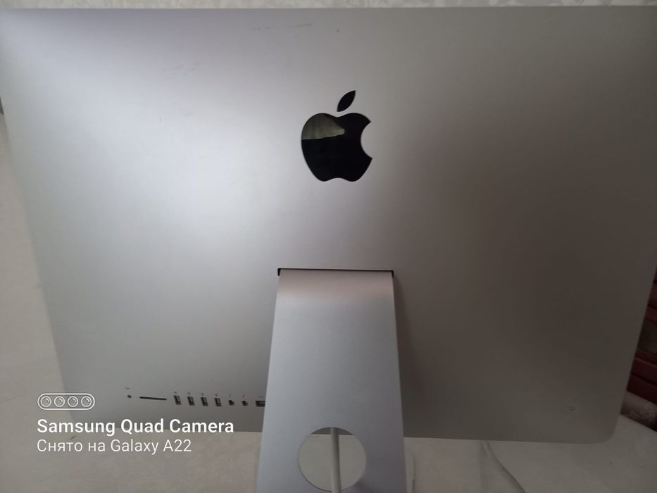 iMac идеально рабочий торг есть