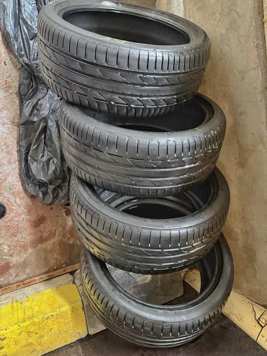 Cauciucuri Vara Bridgestone 235/40/R19  96Y