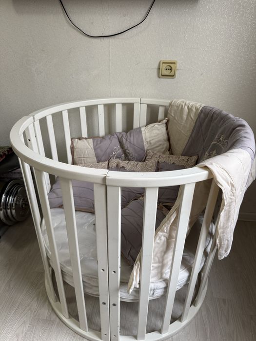 Продам круглую манеж