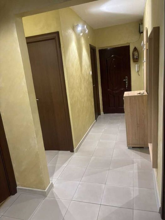 Дава се под наем Двустаен апартамент в София, Младост 2 - 90 кв.м за 847.62 € - Снимка #13