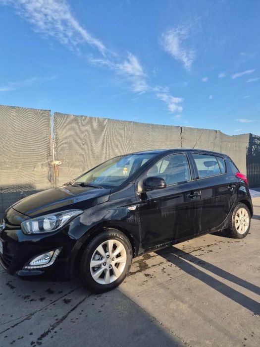 HYUNDAI i20 2014 — imagine 2