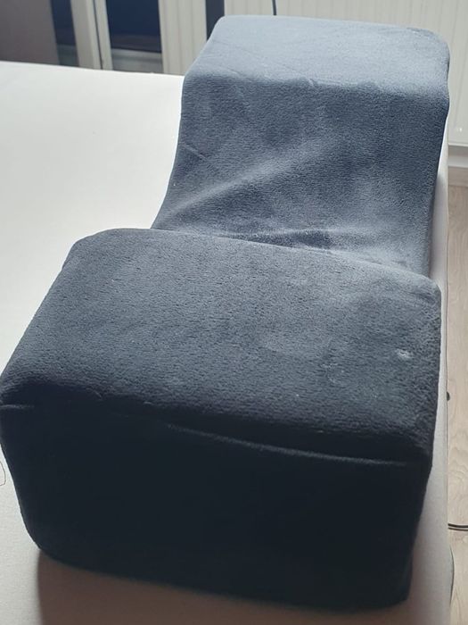 Perna pentru gât /aplicare extensii de gene