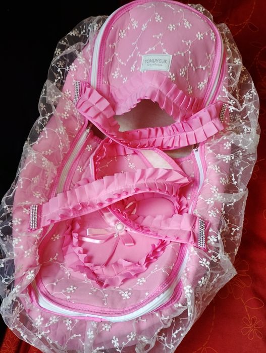 Бебешка кошиница за изписване