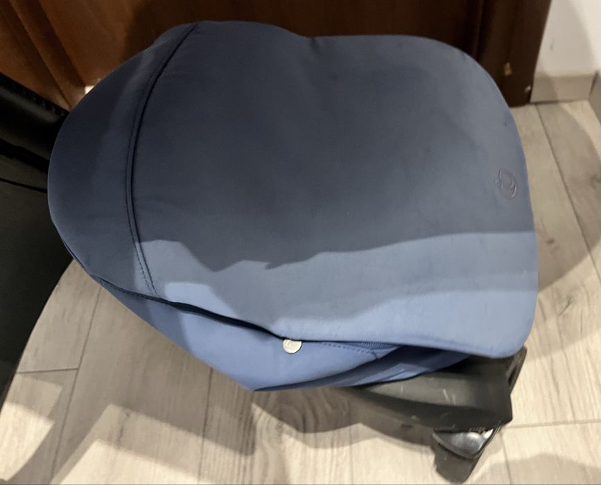 Vând Cărucior Stokke® Xplory X 2 în 1 – premium, sigur și confortabil